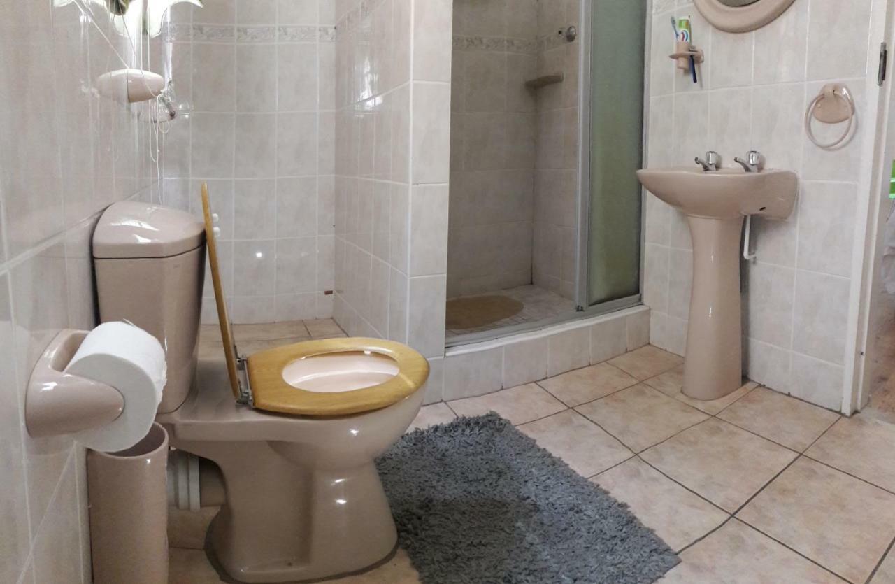 Beverly Corner Lodge Matatiele Екстер'єр фото